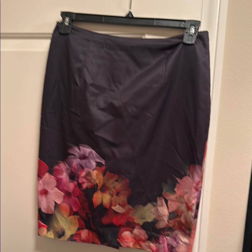 Floral Print Women's Skirt - Multicolor